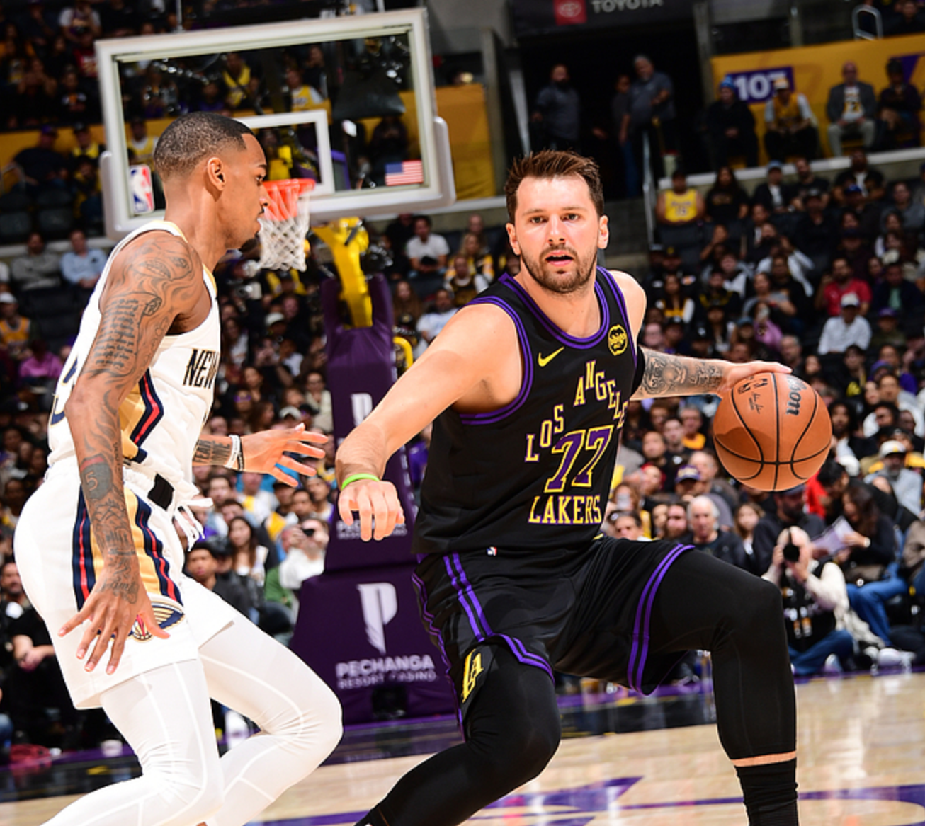 2026世界杯官网-湖人110-101击败鹈鹕!东契奇创50年队史纪录,老詹创3个NBA纪录